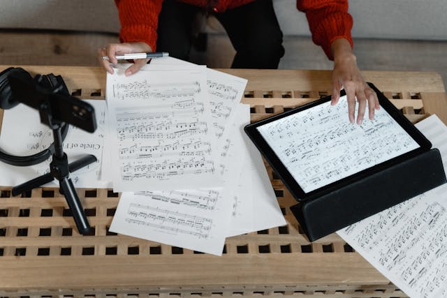 Aprender piano autodidacta: guía completa para tocar desde cero